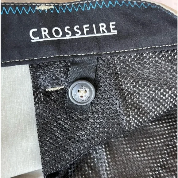 Billabong cross fire submersible land or water shorts, mens 33, tan, back zip - Picture 10 of 12